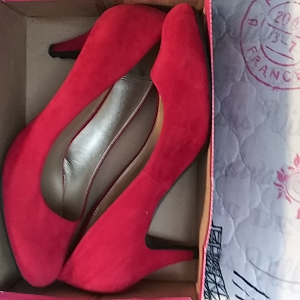 Red Suede pumps